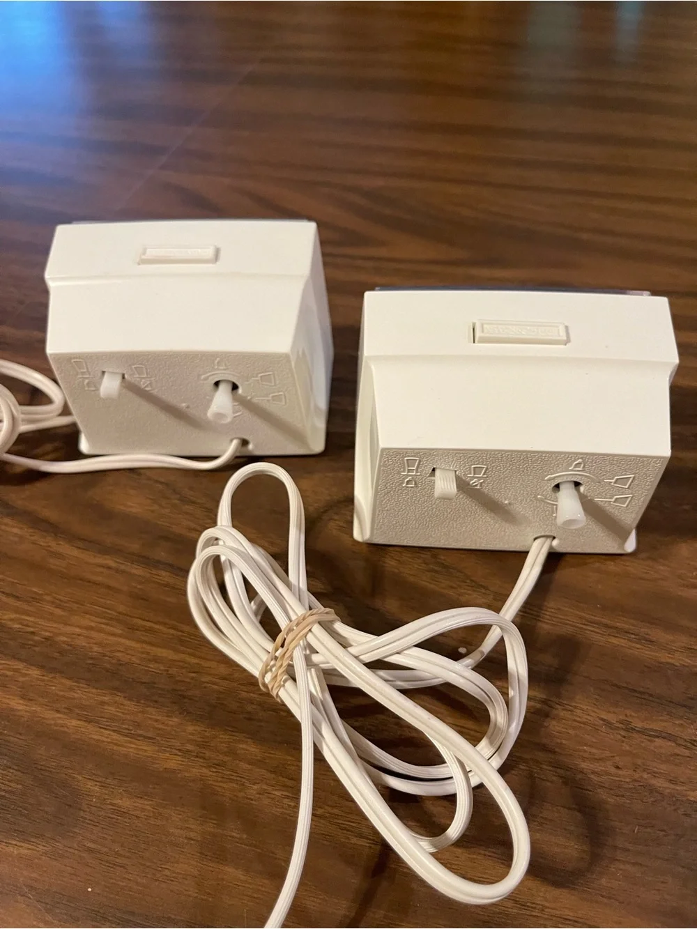 Vtg set White Classic Dialite Twin Electric Alarm Clock Set